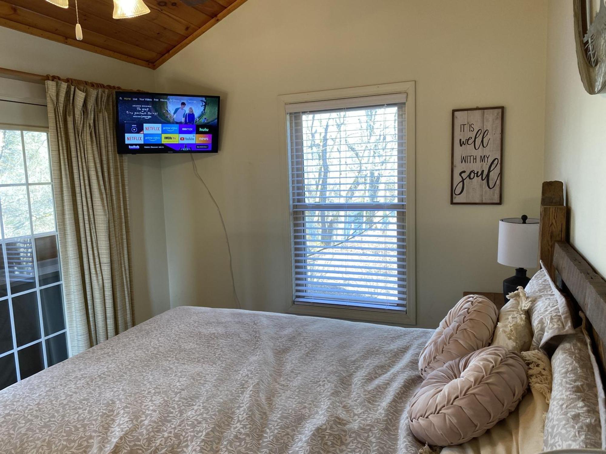 Gray'S Place On Cosby Creek - 2 Bedrooms, 2 Baths, Sleeps 6 Home 외부 사진