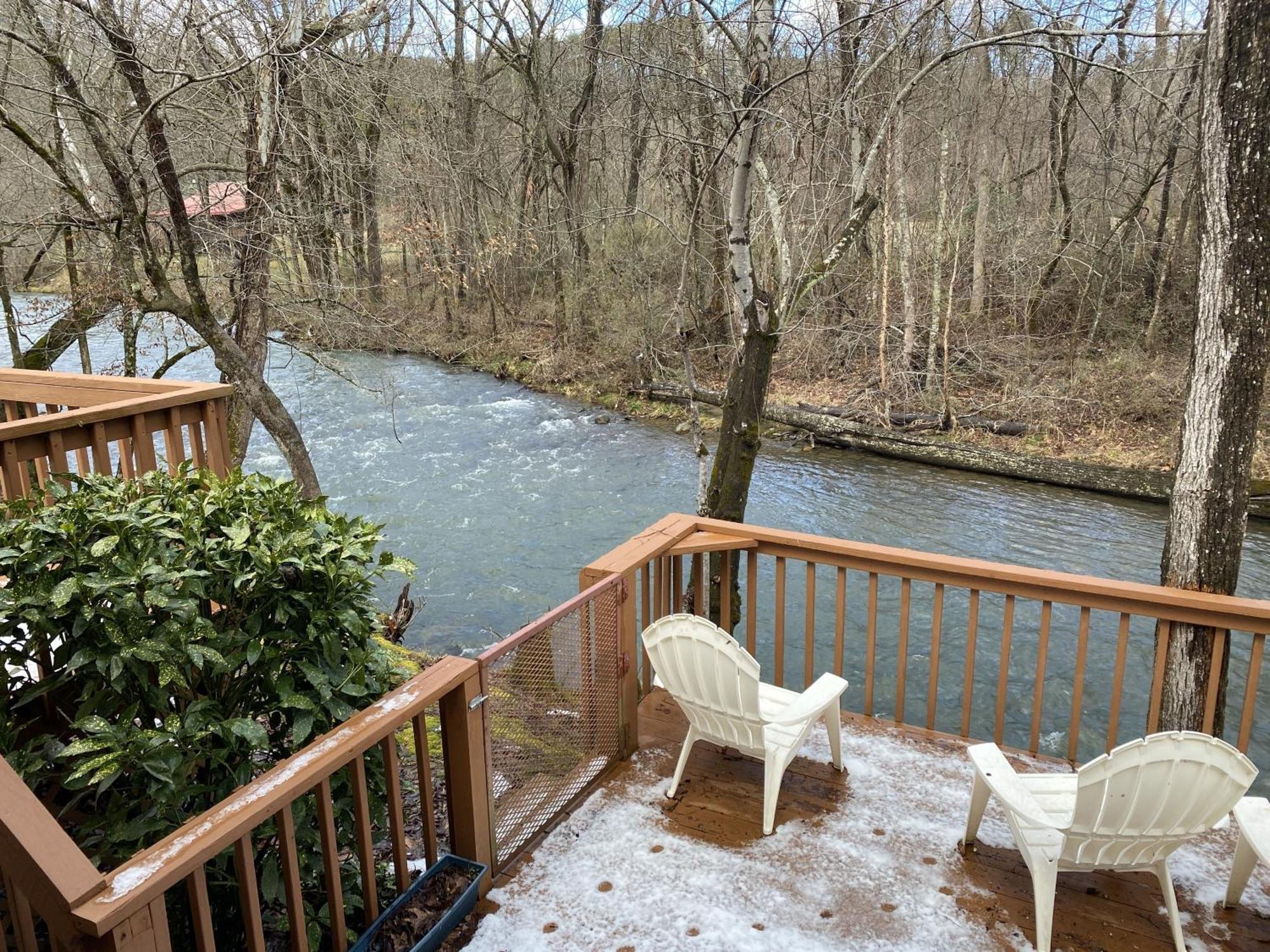 Gray'S Place On Cosby Creek - 2 Bedrooms, 2 Baths, Sleeps 6 Home 외부 사진